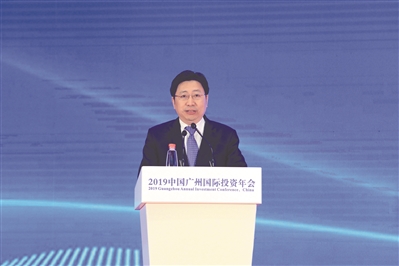 廣州市歷屆市委、市政府大膽嘗試、勇敢革新，將廣州打造成為中國與世界、開放與創新的“超級連接器”。——譚炯