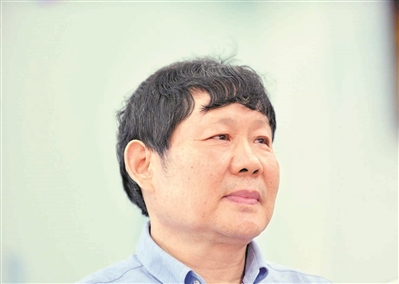 市人大代表、中科院華南植物園策劃總工蔣厚泉：建議試點搭建 養老“時間銀行”