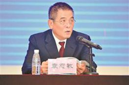 全國人大代表、廣州市工商聯主席、金發科技股份有限公司董事長袁志敏：建議政府鼓勵“試錯” 助民企恢復“造血”功能