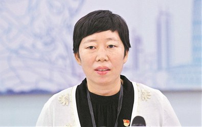 市人大代表、廣州市天河區市容環衛第三管理所所長王鳳麗：垃圾分類做得好應給予一定獎勵
