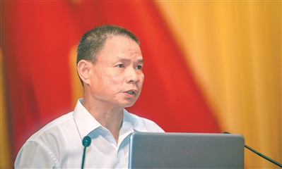 市政協委員、九三學社廣州市委員會副主委鄭勁平：加大力度支持建設“國家呼吸醫學中心”
