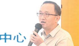 市政協常委、致公黨廣州市委會專職副主委岳朝陽：傳統會展轉型“線上線下融合”需精準扶持