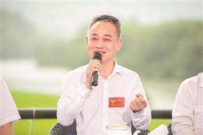廣州市政協委員胡國勝：深化穗港澳姊妹學校交流合作