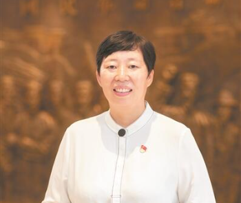 廣州市人大代表王鳳麗：建立完善的快遞從業人員培訓制度