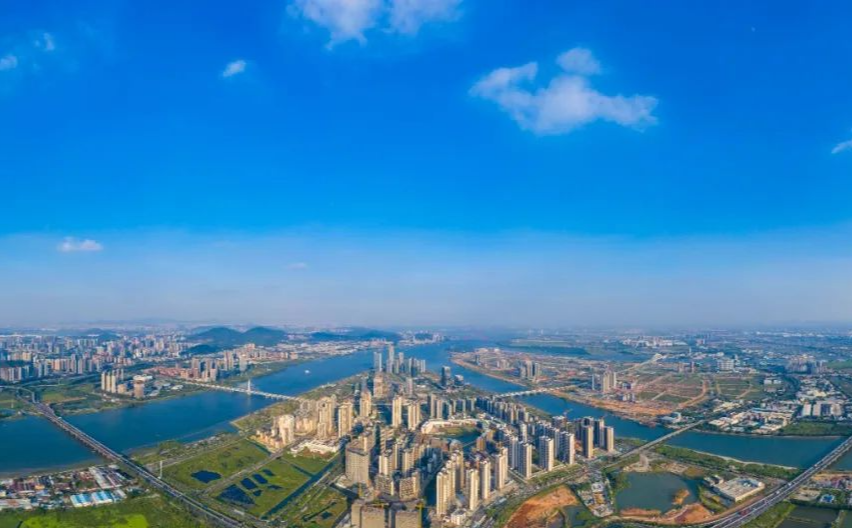 明珠灣金融峰會（2023）全體大會“粵港澳大灣區：打造金融科技新高地”在廣州市南沙區召開
