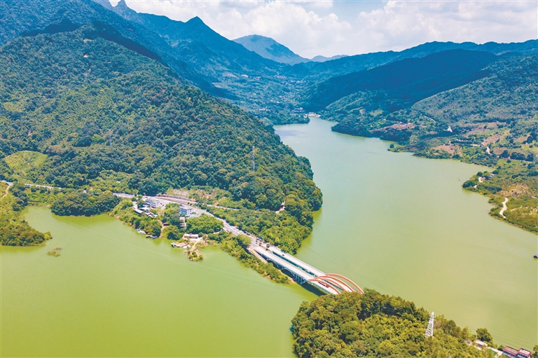 院士專家支招環“兩山”示范區建設 勾勒環“兩山”生態新畫卷