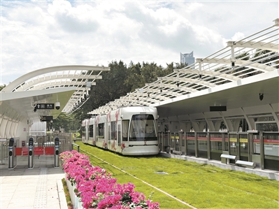 海珠有軌電車啟用新廣州塔站